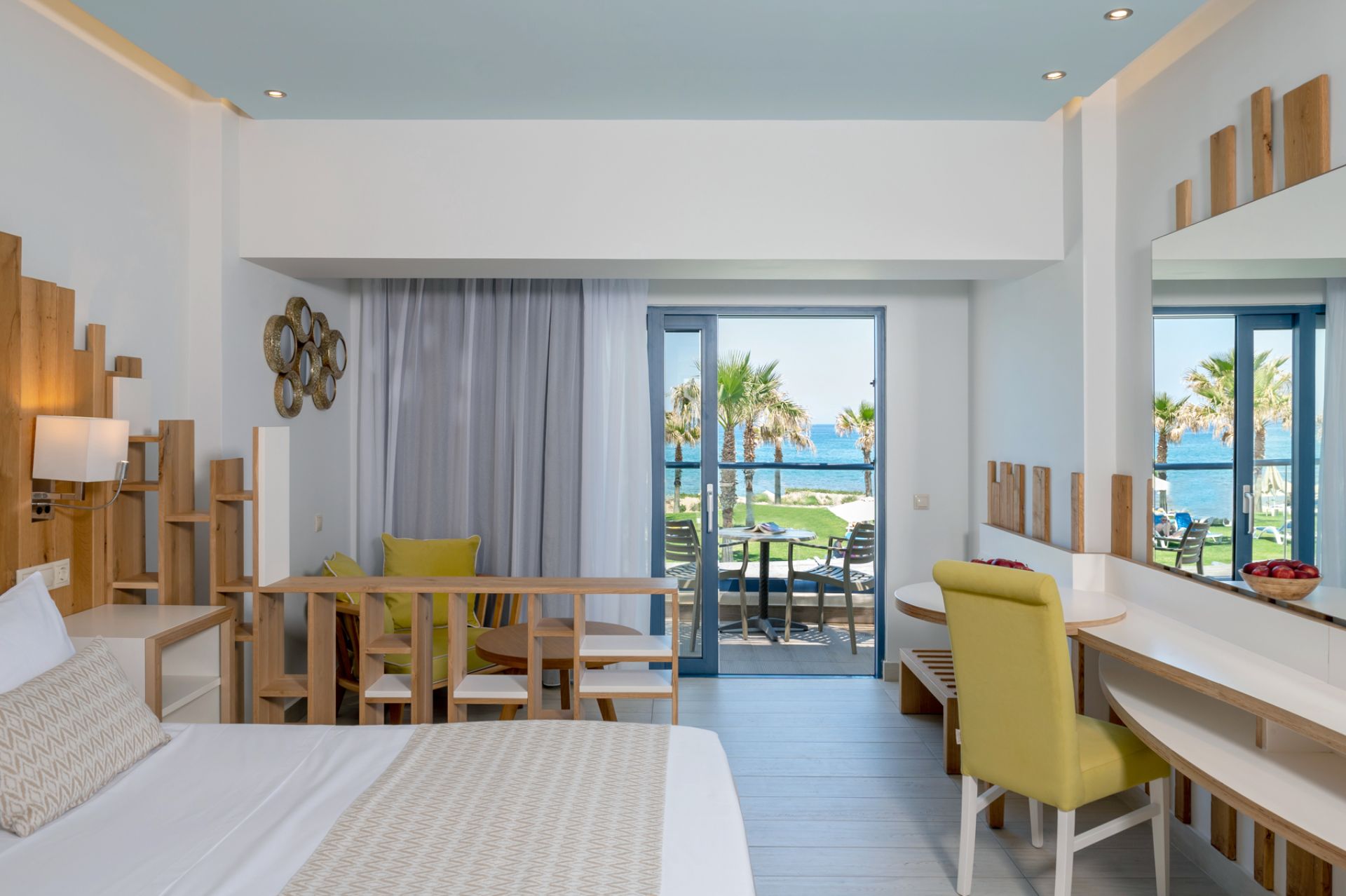 JUNIOR SUITE SEAFRONT | 1ST FLOOR - Lyttos Beach Resort